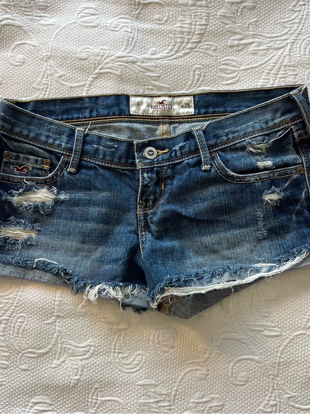rare y2k vintage hollister low rise mini denim shorts